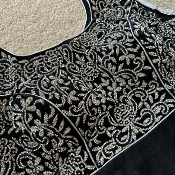 [LIKE NEW] Indian Pakistani Anarkali Gown Salwar Ethnic Suit Black Silver Small - Picture 2 of 12